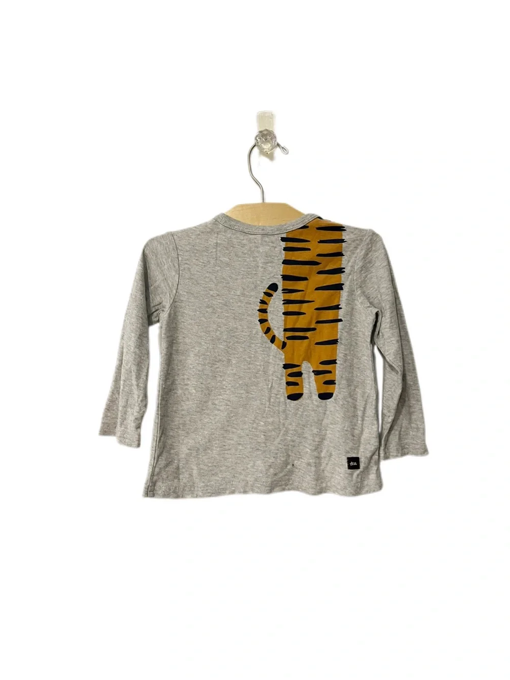Tea Collection 12-18m Gray Long Sleeve Cotton Tee with Tiger Graphic